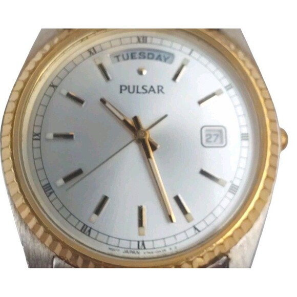 Seiko Pulsar Day Date V744-0A20 New Battery Vtg Working Silver & Gold Tone Japan main image 8